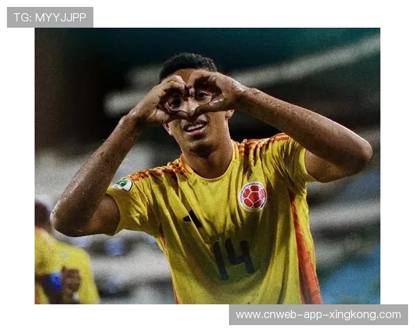 波尔图边路斜传破防，前锋头球得手成焦点